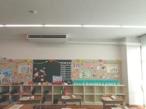 勝浦小学校空調設備設置工事_02