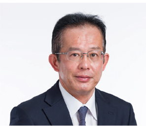 専務取締役 東城　繁